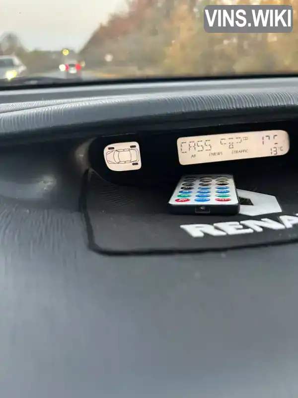 Renault Laguna 2002, фото з оголошення 1 з 20, VIN VF1BG0R0625706934