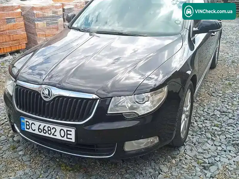 Skoda Superb 2011, фото з оголошення 1 з 11, VIN TMBJF73TXC9006860