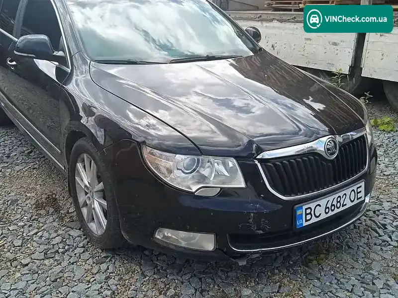 Skoda Superb 2011, фото з оголошення 2 з 11, VIN TMBJF73TXC9006860