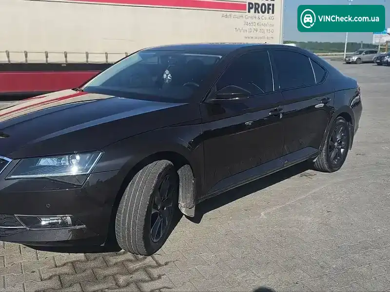 Skoda Superb 2018, фото з оголошення 2 з 20, VIN TMBAL8NP1JB300412