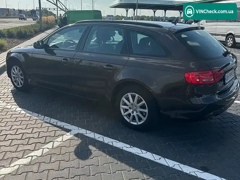 Audi A4 2012, фото з оголошення 2 з 7, VIN WAUZZZ8K6DA090923