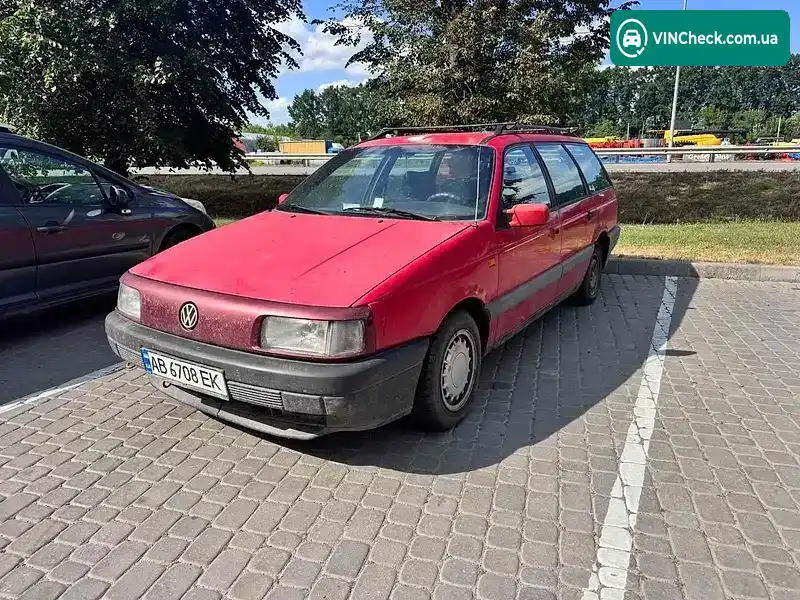 Volkswagen Passat 1993, фото з оголошення 1 з 8, VIN WVWZZZ31ZPB017937