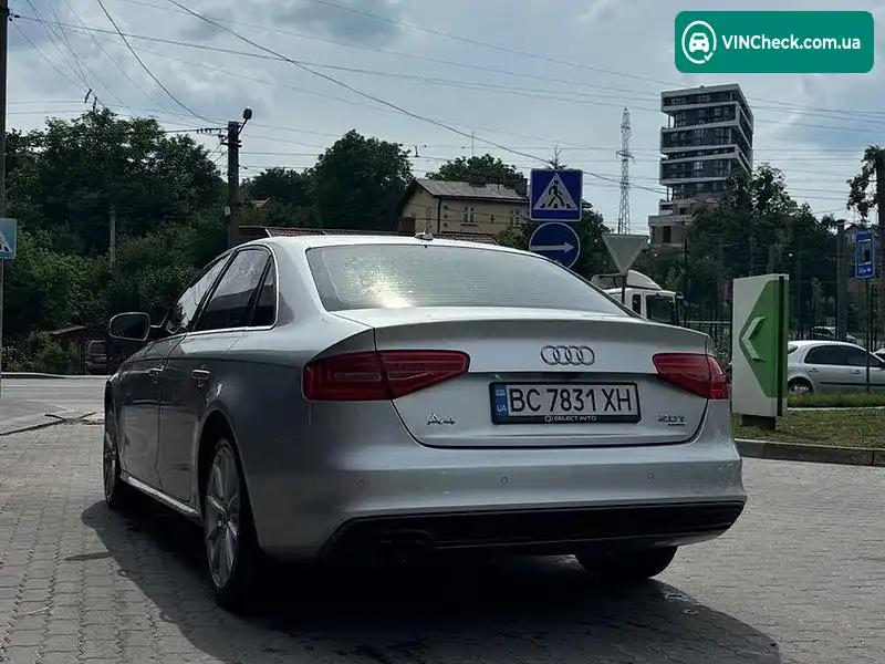 Audi A4 2013, фото з оголошення 2 з 20, VIN WAUFFAFL2EN011413