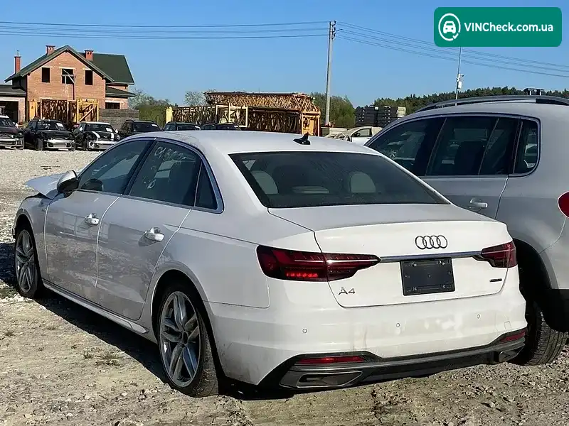 Audi A4 2022, фото з оголошення 1 з 14, VIN WAUEAAF40NN008769