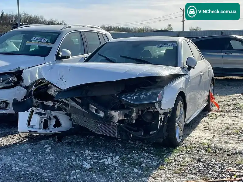 Audi A4 2022, фото з оголошення 2 з 14, VIN WAUEAAF40NN008769