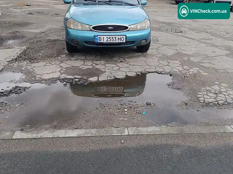 Ford Mondeo 2000, фото з оголошення 2 з 18, VIN WF0AXXGBBAYK50121