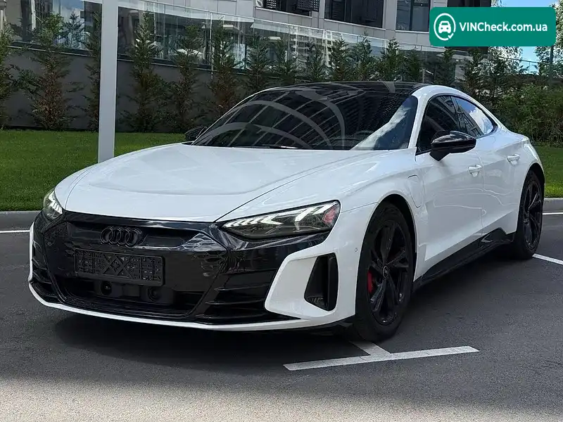 Audi e-tron GT 2022, фото з оголошення 2 з 20, VIN WAUCJBFW5P7004092