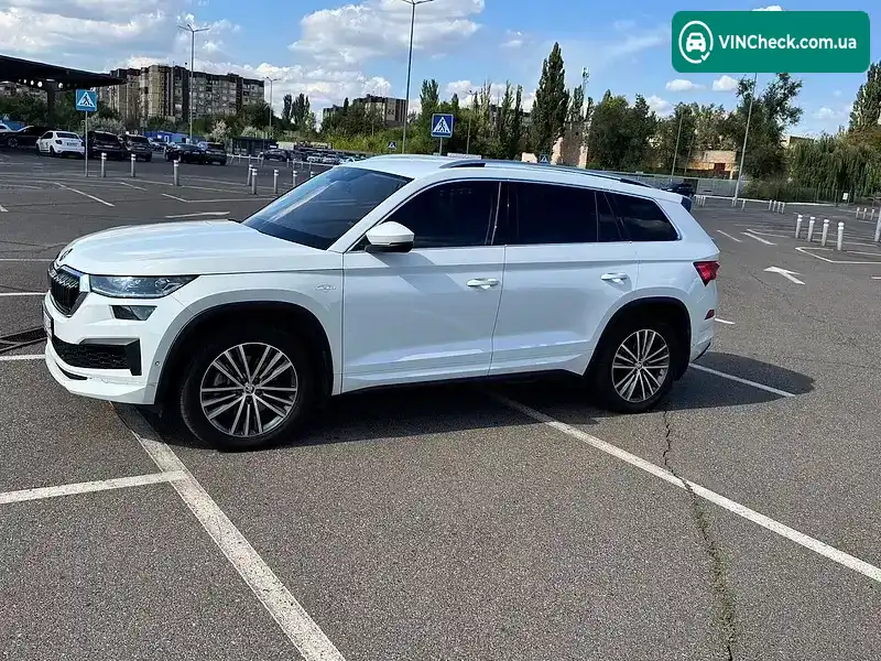 Skoda Kodiaq 2022, фото з оголошення 2 з 20, VIN TMBLD6NS6PB400612