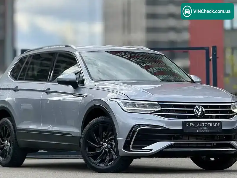 Volkswagen Tiguan 2022, фото з оголошення 1 з 21, VIN 3VV3B7AX4PM054776