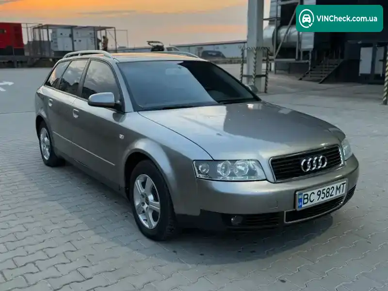 Audi A4 2004, фото з оголошення 1 з 14, VIN WAUZZZ8E55A113992