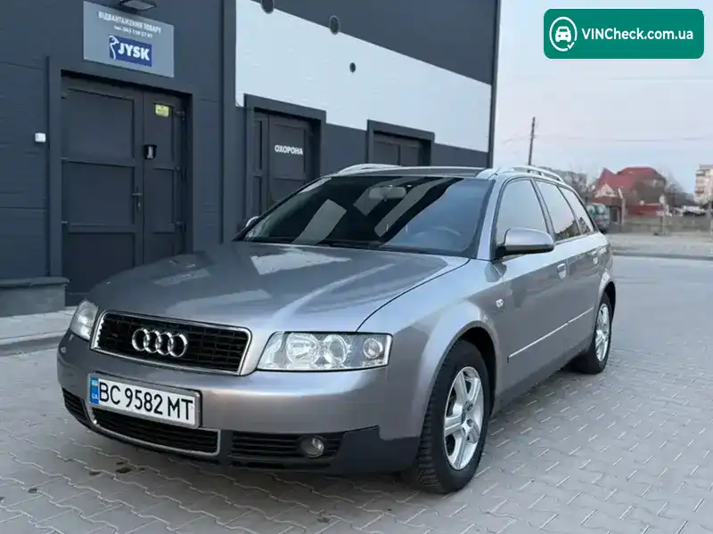 Audi A4 2004, фото з оголошення 2 з 14, VIN WAUZZZ8E55A113992