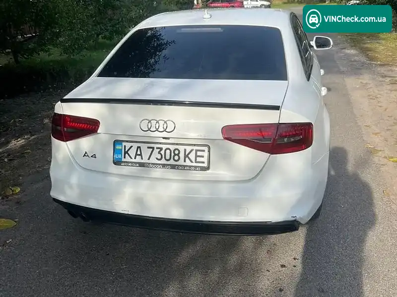 Audi A4 2014, фото з оголошення 1 з 9, VIN WAUAFAFL0EN029712