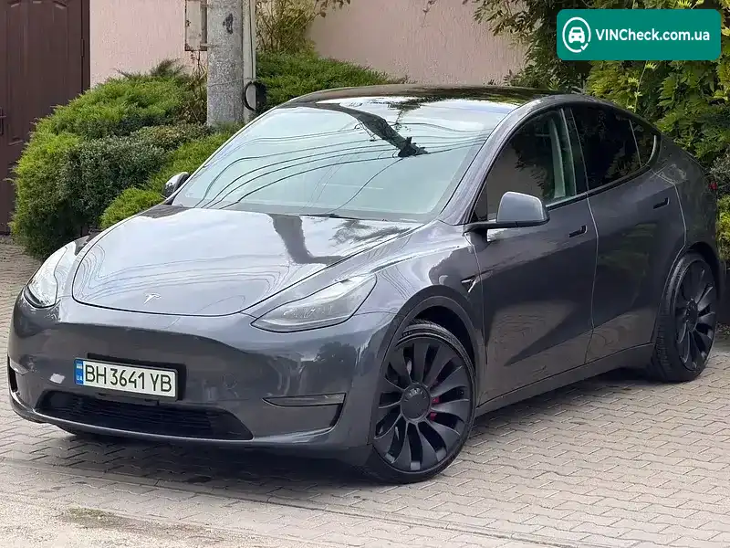 Tesla Model Y 2023, фото з оголошення 1 з 20, VIN 7SAYGDEF8PF682806