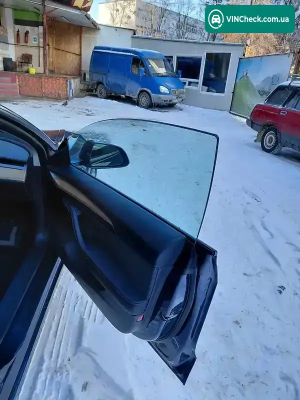 Tesla Model 3 2021, фото з оголошення 2 з 5, VIN 5YJ3E1EA1MF052590