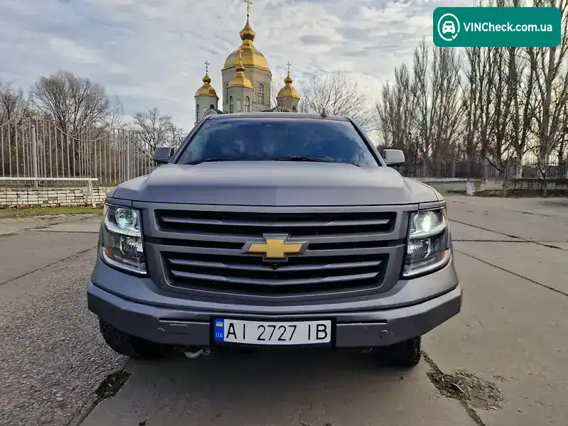 Chevrolet Tahoe 2019, фото з оголошення 2 з 21, VIN 1GNSKDKCXLR118226