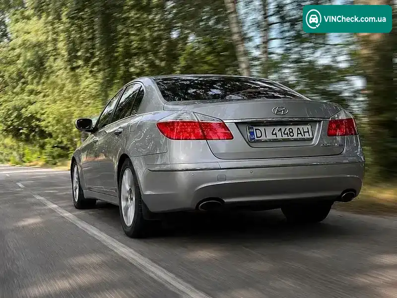Hyundai Genesis 2009, фото з оголошення 2 з 19, VIN KMHGC41EP9U035968
