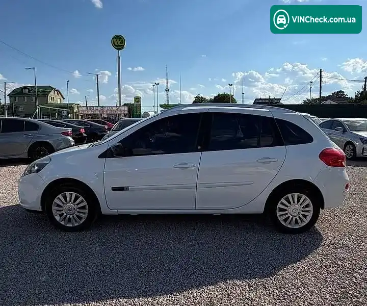 Renault Clio 2011, фото з оголошення 2 з 10, VIN VF1KR260A45074528