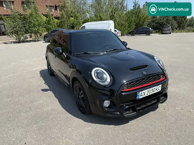 MINI Hatch 2017, фото з оголошення 2 з 21, VIN WMWXU3C37H2F49253
