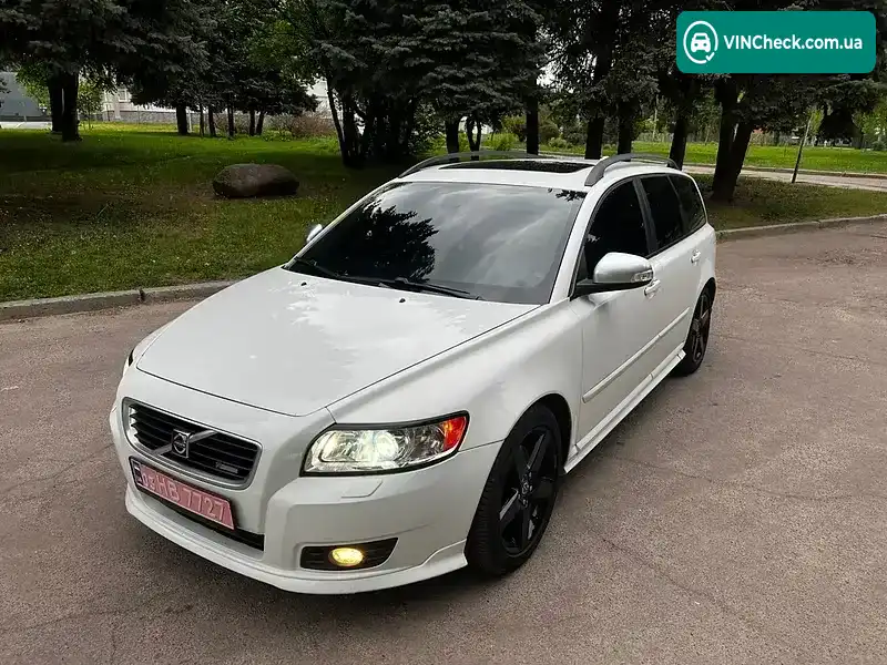 Volvo V50 2009, фото з оголошення 1 з 15, VIN YV1MW3852A2550960