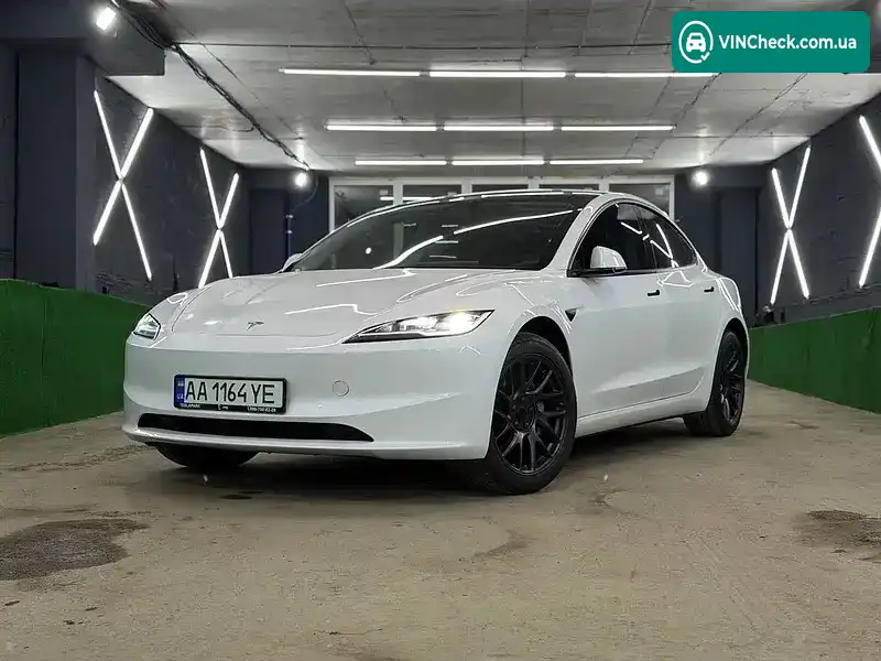 Tesla Model 3 2025, фото з оголошення 2 з 21, VIN 5YJ3E1EA2SF975464