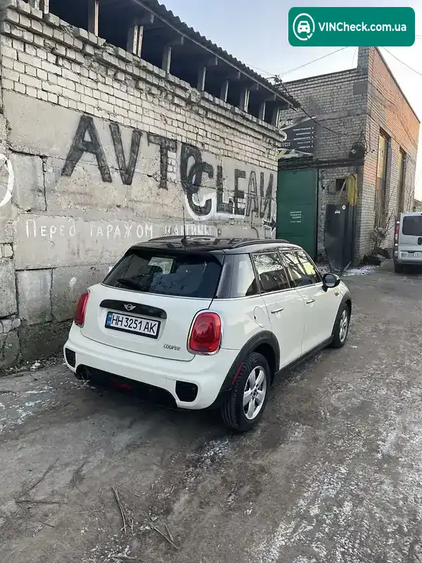 MINI Hatch 2015, фото з оголошення 2 з 10, VIN WMWXS5C54FT830207