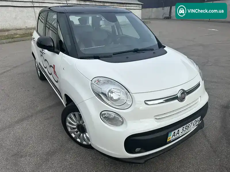 Fiat 500L 2013, фото з оголошення 2 з 21, VIN ZFA19900005092230