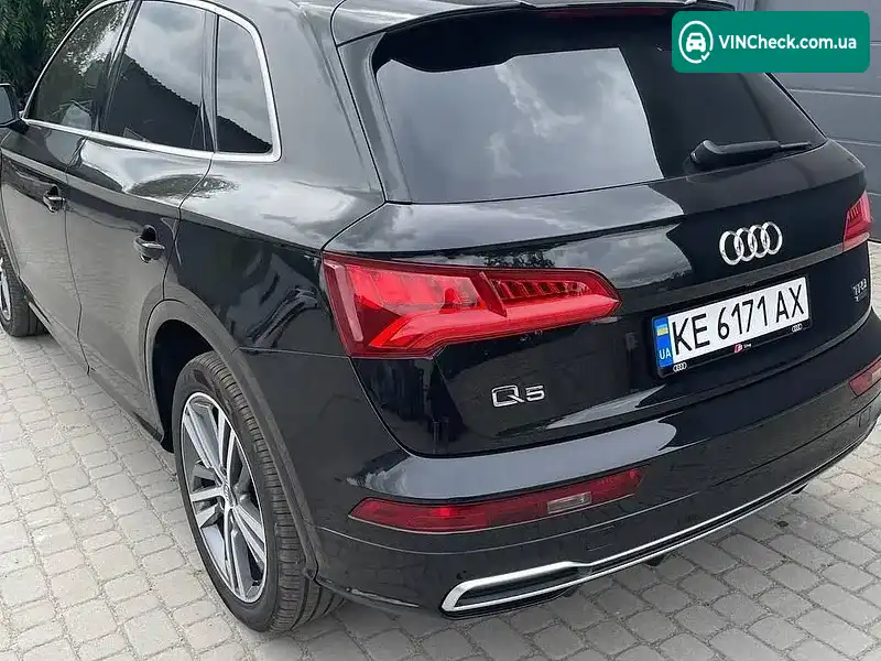 Audi Q5 2018, фото з оголошення 2 з 15, VIN WA1FNAFY1J2236784