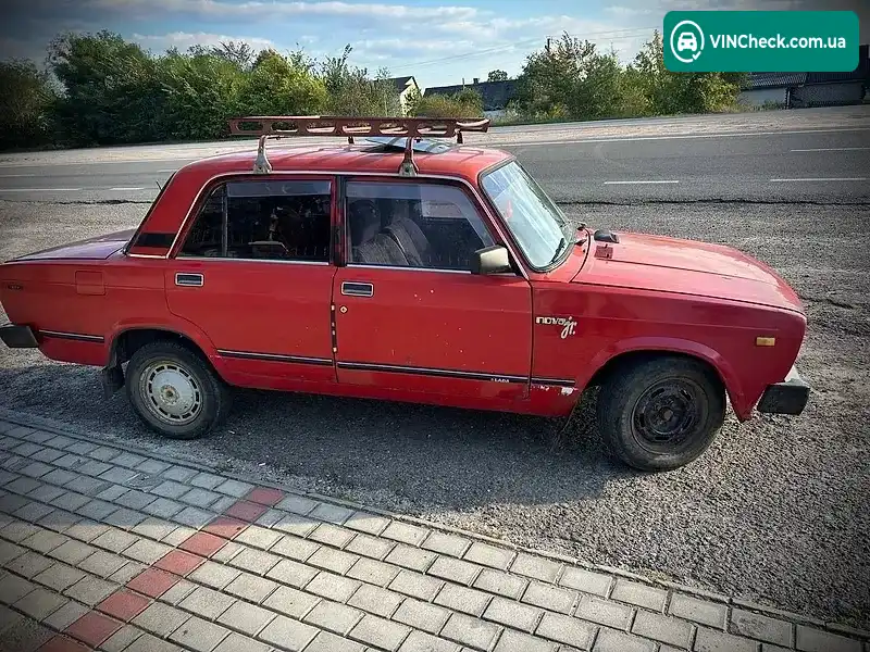 ВАЗ / Lada 2105 1991, фото з оголошення 1 з 8, VIN XTA210510N1251031
