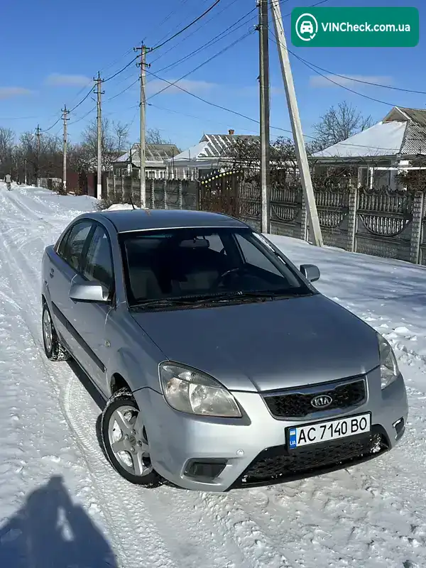 Kia Rio 2011, фото з оголошення 1 з 11, VIN KNADG411AB6833922