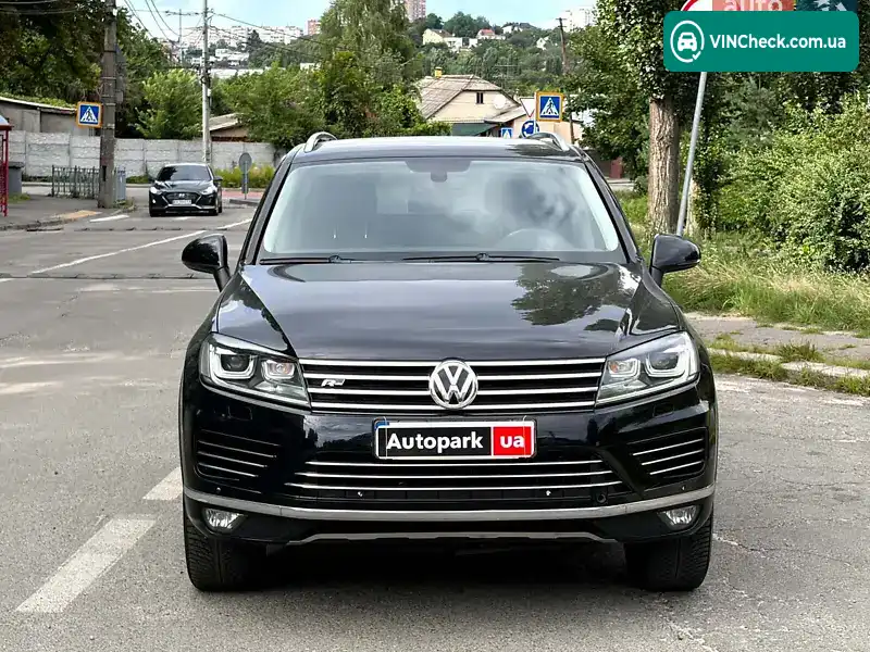 Volkswagen Touareg 2018, фото з оголошення 2 з 20, VIN WVGZZZ7PZJD013126