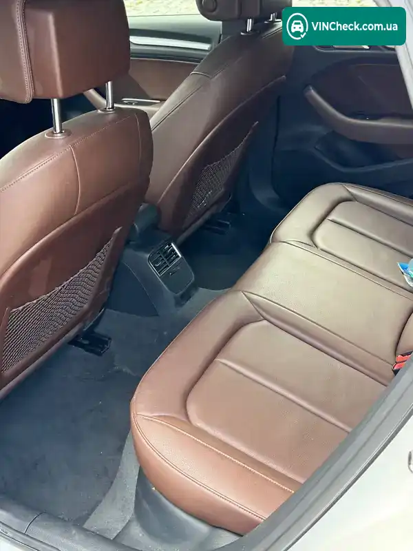Audi A3 2016, фото з оголошення 1 з 10, VIN WAUB8GFF8G1093941