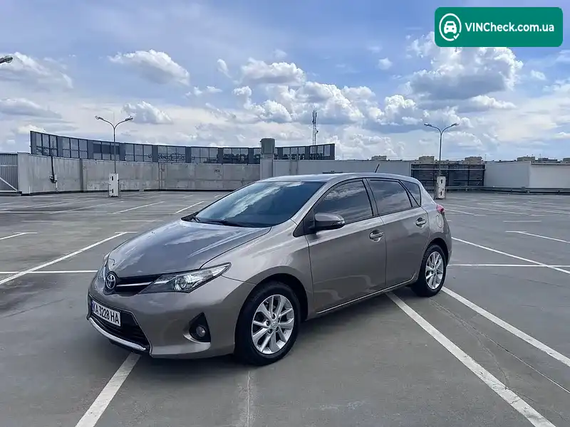 Toyota Auris 2013, фото з оголошення 1 з 20, VIN SB1ME4JE20E036610