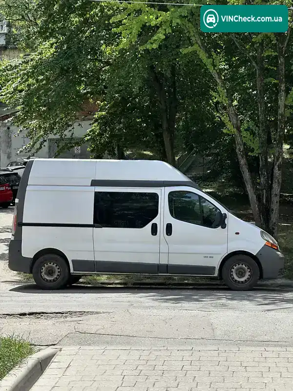 Renault Trafic 2005, фото з оголошення 1 з 21, VIN VF1FLBBD55Y081808