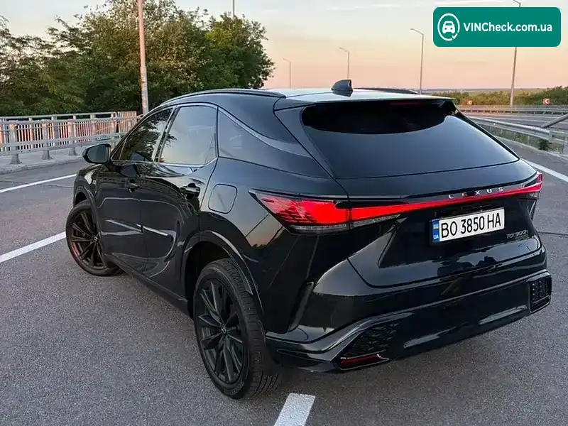 Lexus RX 2022, фото з оголошення 2 з 21, VIN 2T2BCMEAXPC001578
