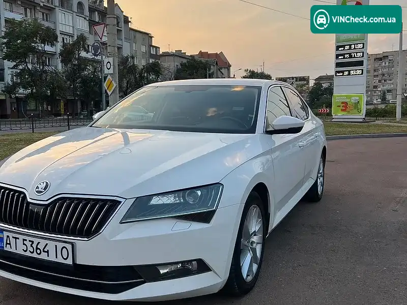 Skoda Superb 2017, фото з оголошення 2 з 17, VIN TMBAH7NP5J7521574