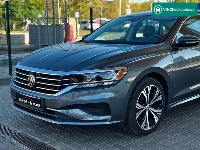 Volkswagen Passat 2021, фото з оголошення 2 з 13, VIN 1VWSA7A3XNC003403