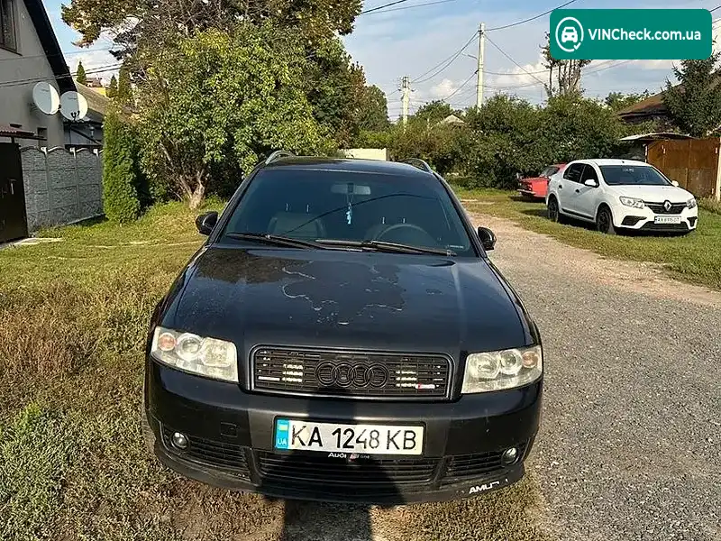 Audi A4 2002, фото з оголошення 1 з 11, VIN WAUZZZ8E03A199743