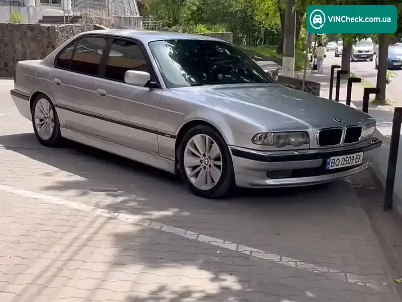 BMW 7 Series 2001, фото з оголошення 1 з 16, VIN WBAGE61050DN52147
