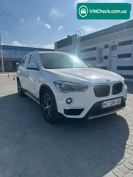 BMW X1 2017, фото з оголошення 2 з 13, VIN WBXHT3C30H5F83174