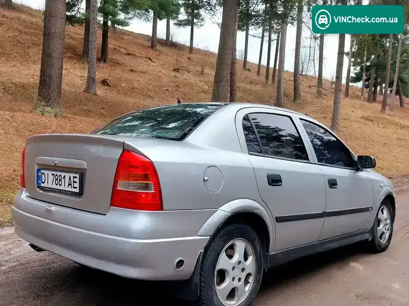 Opel Astra 2002, фото з оголошення 2 з 21, VIN Y6D0TGF6935004429