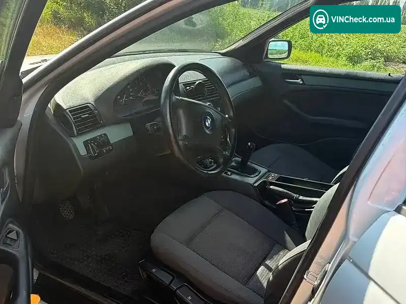 BMW 3 Series 2002, фото з оголошення 2 з 20, VIN WBAAS71040FY12109