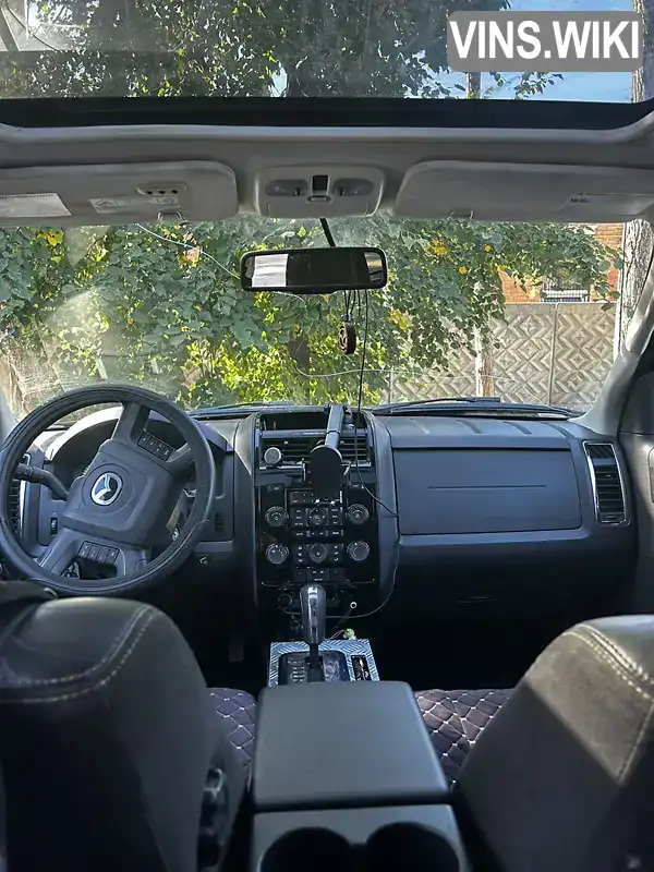 Mazda Tribute 2010, фото з оголошення 2 з 13, VIN 4F2CY9GG1AKM06162