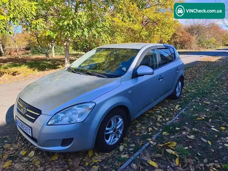 Kia Ceed 2008, фото з оголошення 2 з 12, VIN Y6LFF24428L004744