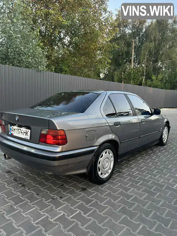 BMW 3 Series 1993, фото з оголошення 2 з 21, VIN WBACA11030AJ43157