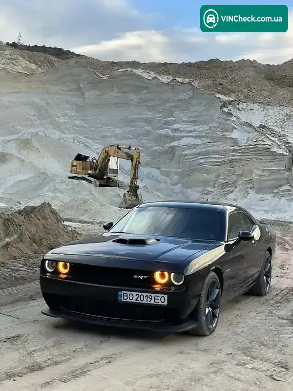 Dodge Challenger 2019, фото з оголошення 2 з 21, VIN 2C3CDZBT6KH591936