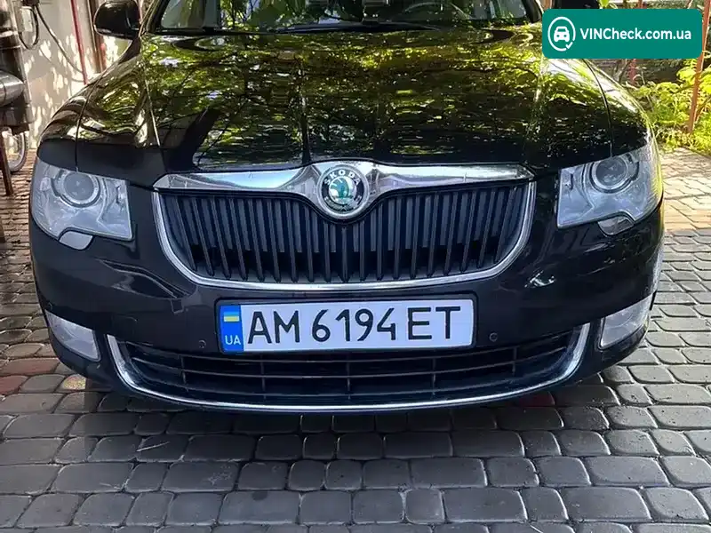 Skoda Superb 2013, фото з оголошення 1 з 20, VIN TMBLE73T5D9048222