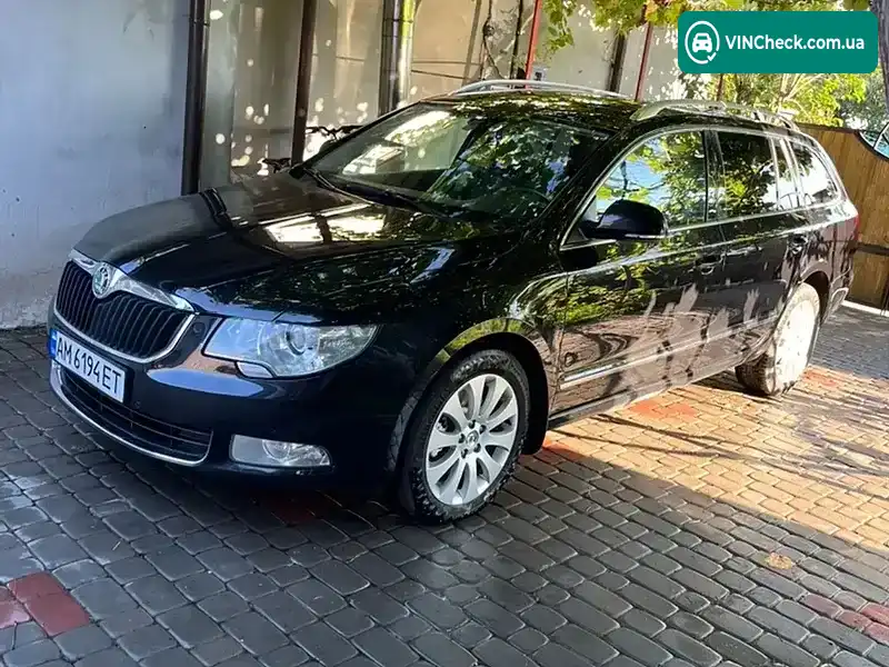 Skoda Superb 2013, фото з оголошення 2 з 20, VIN TMBLE73T5D9048222