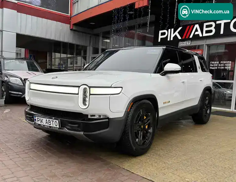 Rivian R1S 2023, фото з оголошення 2 з 21, VIN 7PDSGABAXPN013733