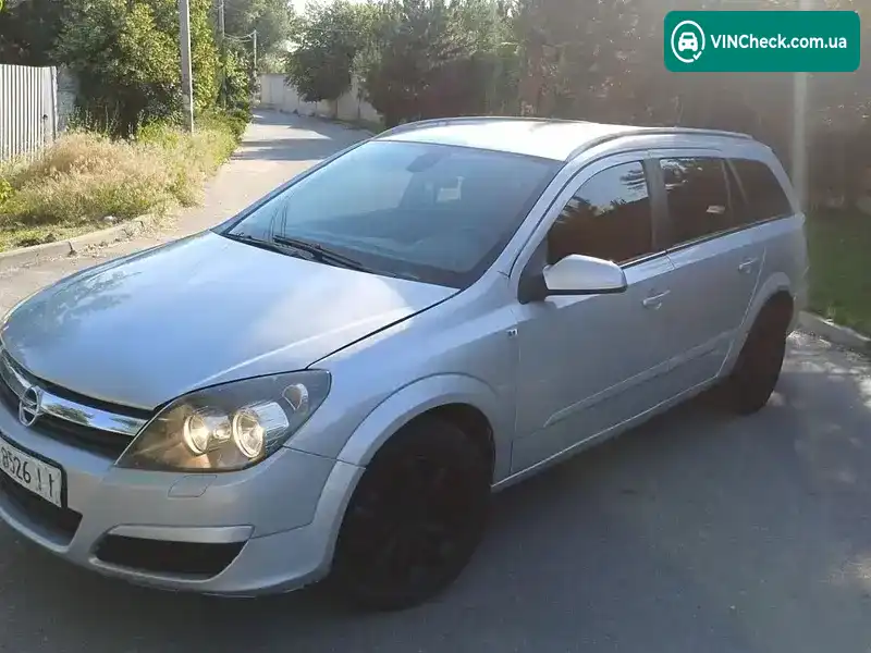 Opel Astra 2005, фото з оголошення 2 з 13, VIN W0L0AHL3552205784