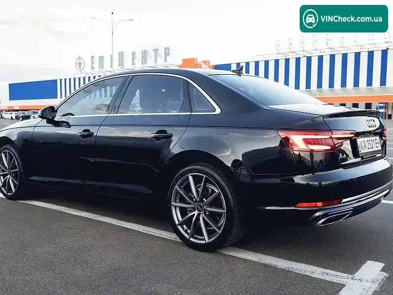 Audi A4 2019, фото з оголошення 2 з 17, VIN WAUGMAF47KN011616